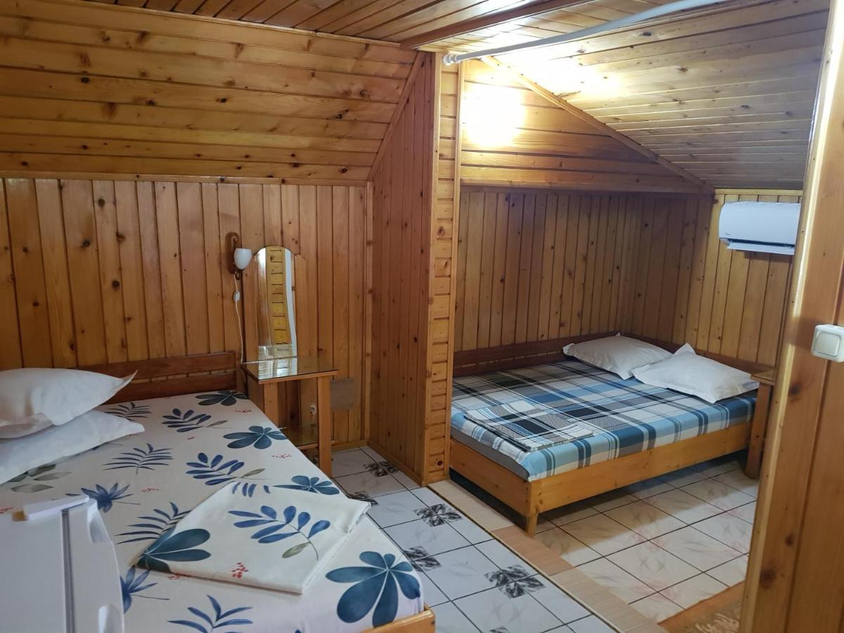 Casa Simona Hotel Două Mai Buitenkant foto