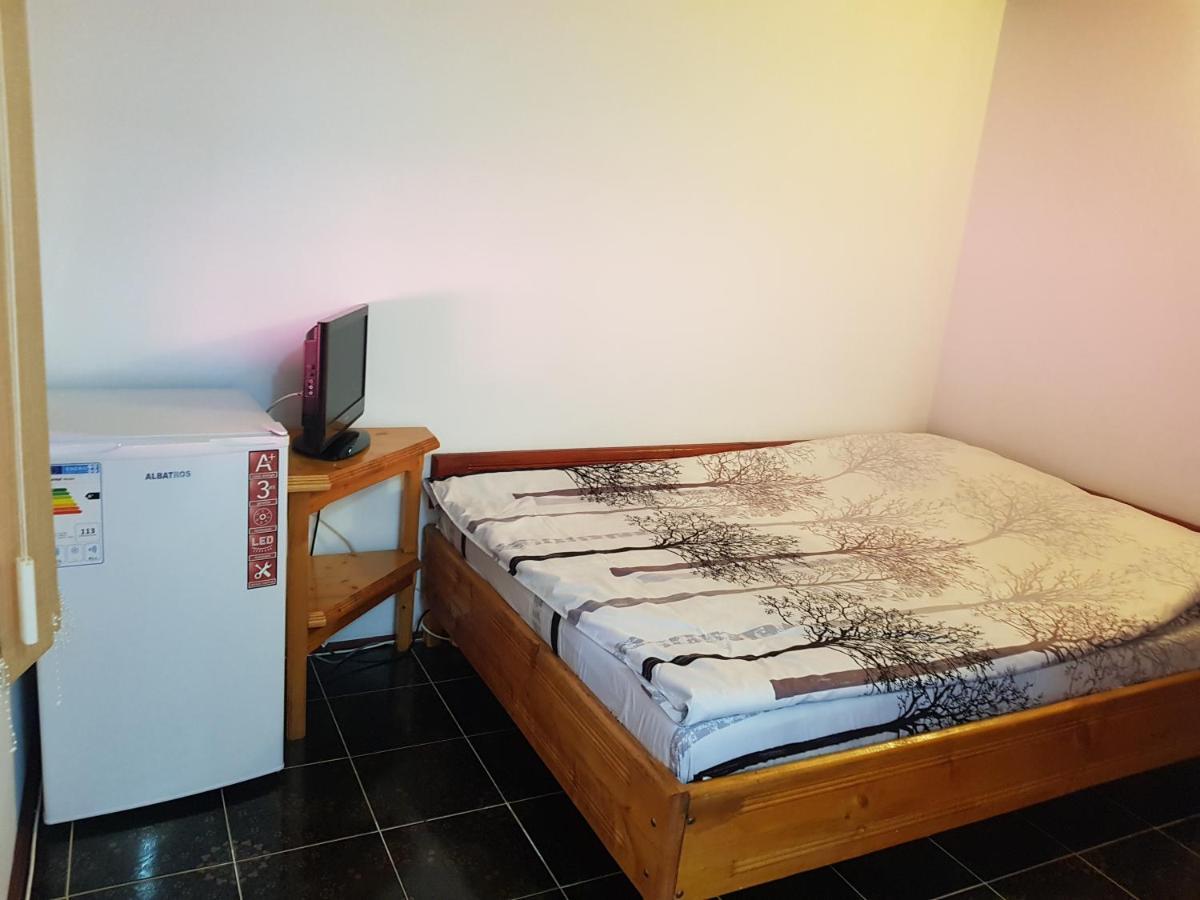 Casa Simona Hotel Două Mai Buitenkant foto